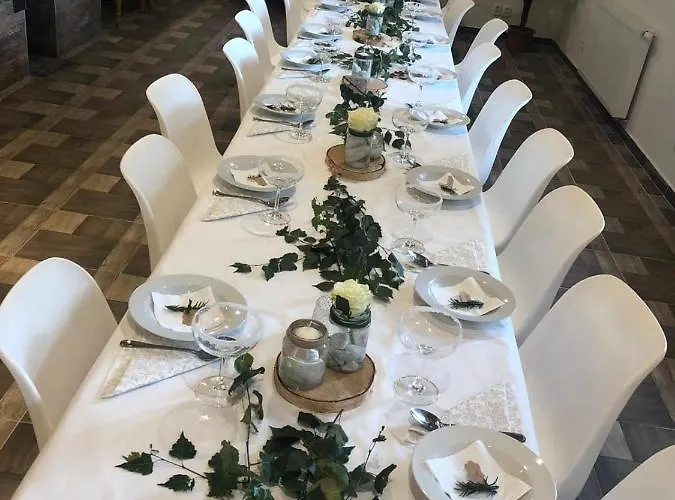 Ξενοδοχείο με διαμερίσματα Medorhof & Events At Chalet Medor Telnice