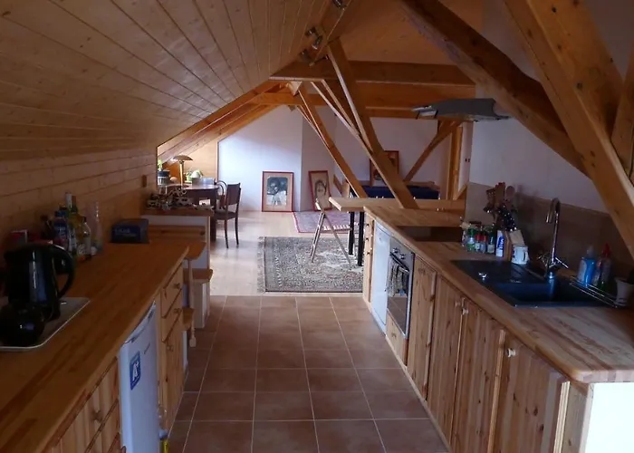 Ξενοδοχείο με διαμερίσματα Medorhof & Events At Chalet Medor *