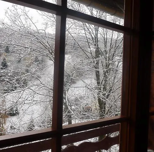 Ξενοδοχείο με διαμερίσματα Medorhof & Events At Chalet Medor *