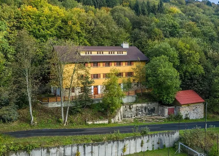 Medorhof & Events At Chalet Medor Ξενοδοχείο με διαμερίσματα Telnice