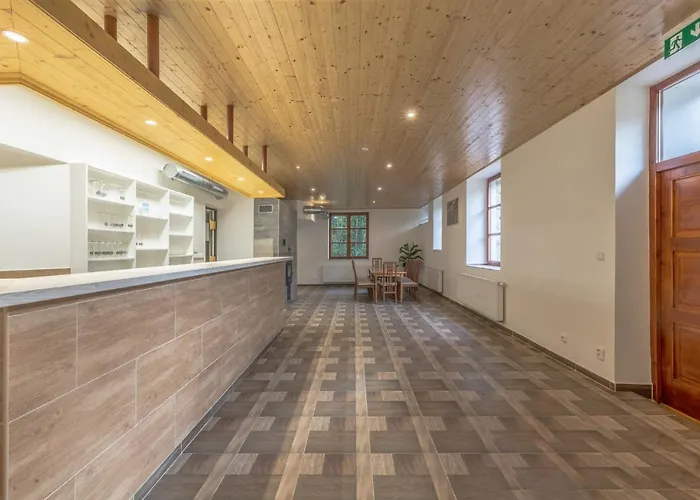 Ξενοδοχείο με διαμερίσματα Medorhof & Events At Chalet Medor
